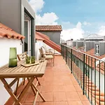Downtown-terrasse Fabelhafte Aussichten Romantisches Penthouse By Interhome * Lizbona
