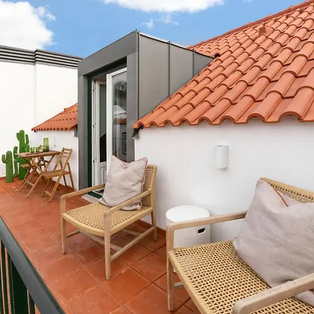 Downtown-terrasse Fabelhafte Aussichten Romantisches Penthouse By Interhome Lisbon