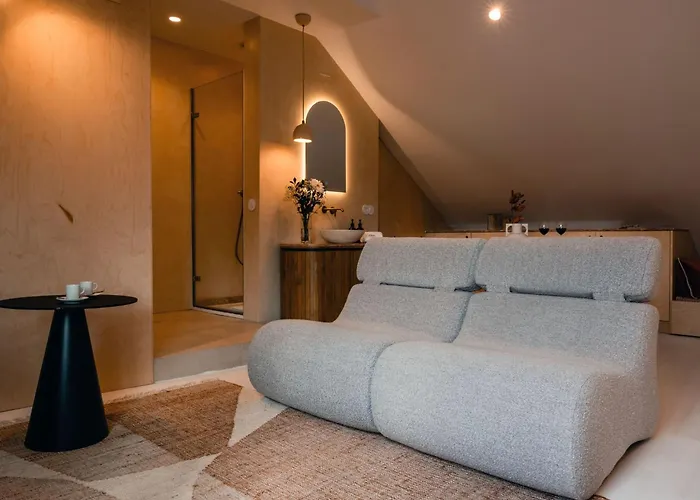 Apartment Downtown-terrasse Fabelhafte Aussichten Romantisches Penthouse By Interhome