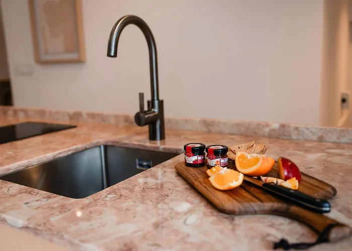 Downtown-terrasse Fabelhafte Aussichten Romantisches Penthouse By Interhome